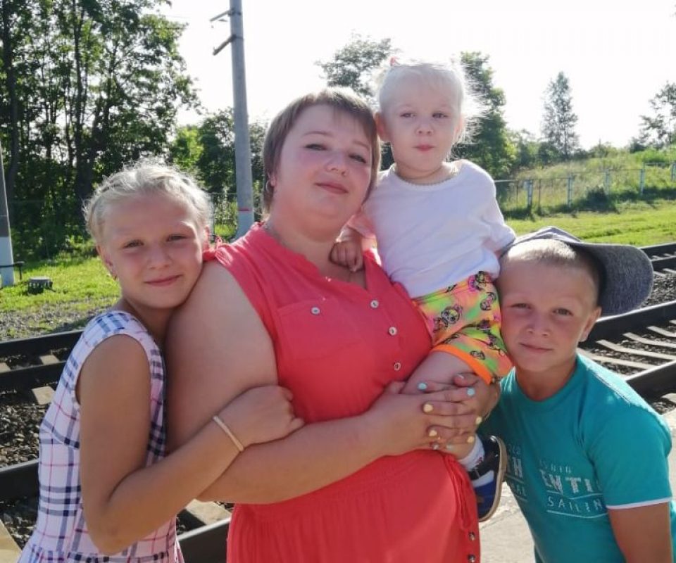 Lapich_mnogodetnaya-mama.jpg